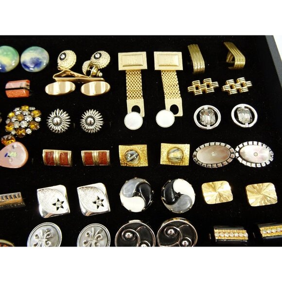 Huge Lot of Cufflinks 35 Pairs Vintage and Designer Cuff Links w Tray - Picture 3 of 5